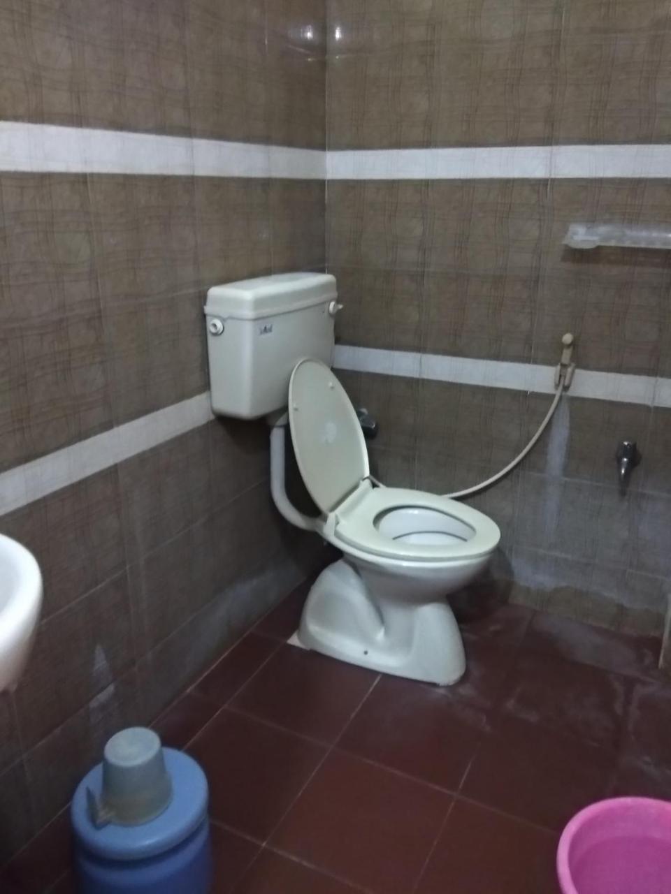 Sai Tirumala Residency 蒂鲁帕蒂 外观 照片