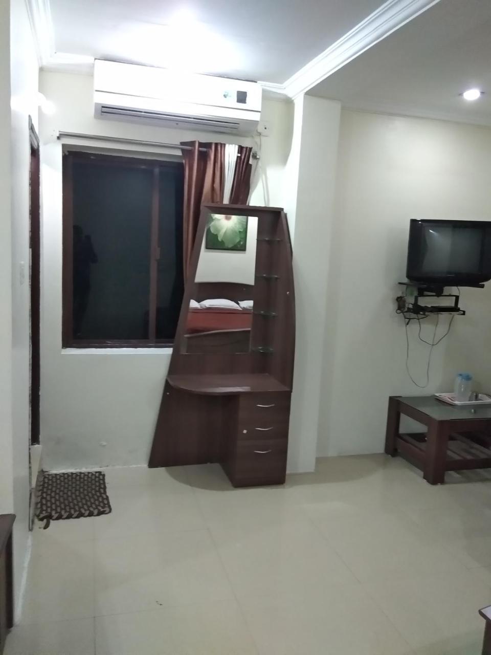 Sai Tirumala Residency 蒂鲁帕蒂 外观 照片